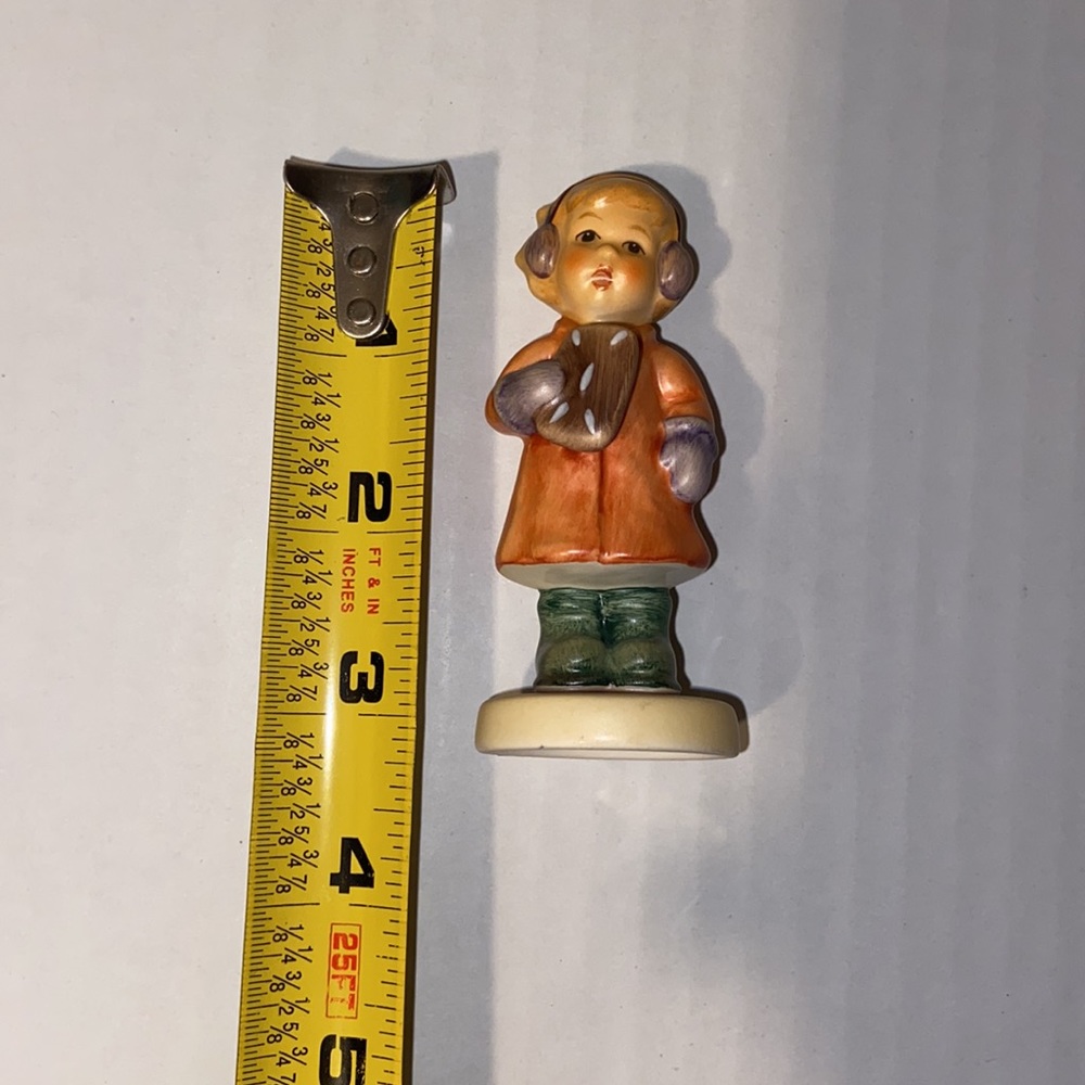 Hummel Sweet Treats 3.25” Figurine - Picture 8 of 14